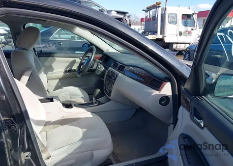 2011 Chevrolet Impala Lt z USA, uszkodzony, nr VIN 2G1WG5EK4B1132787